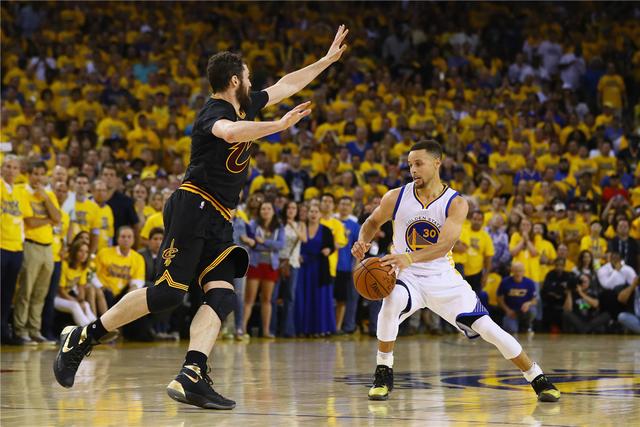 四川男篮：原助教张德贵接替莫科担任主教练